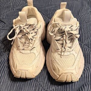 Balenciaga Off-White Athletic Shoes 6xl platform chunky